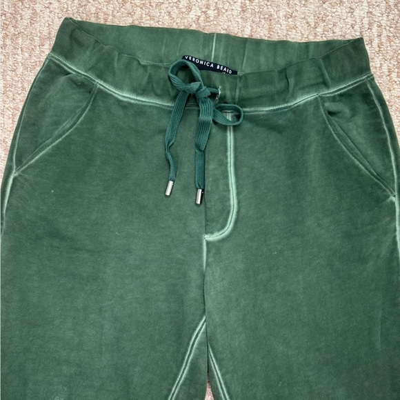 VERONICA BEARD Preslee Sweatpants, Oxblood, Size L. - Picture 3 of 14